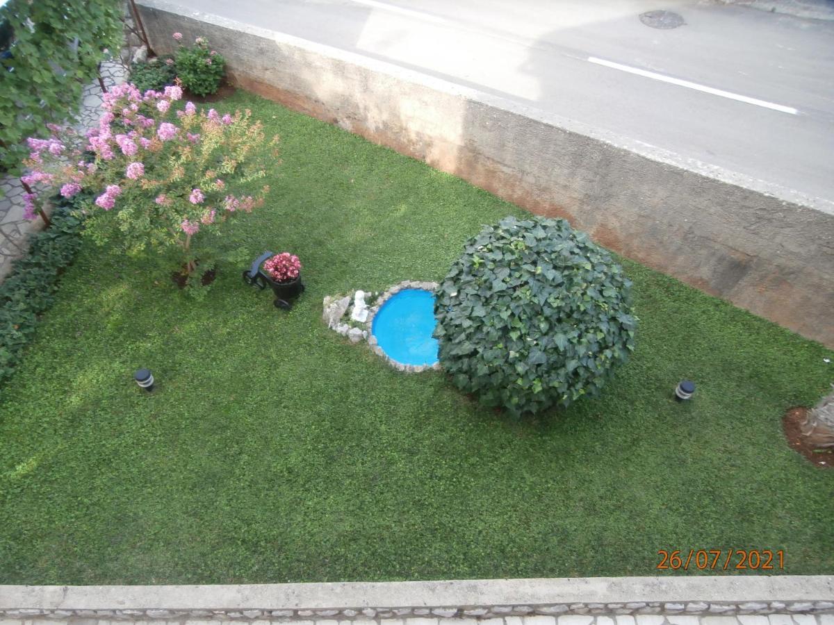 Apartments Mira Krk Крк Екстер'єр фото