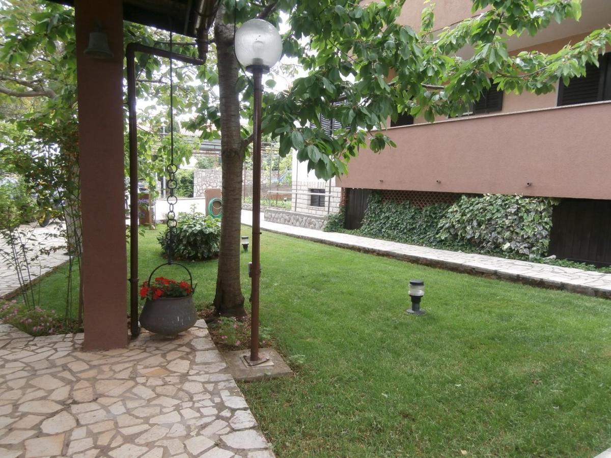 Apartments Mira Krk Крк Екстер'єр фото